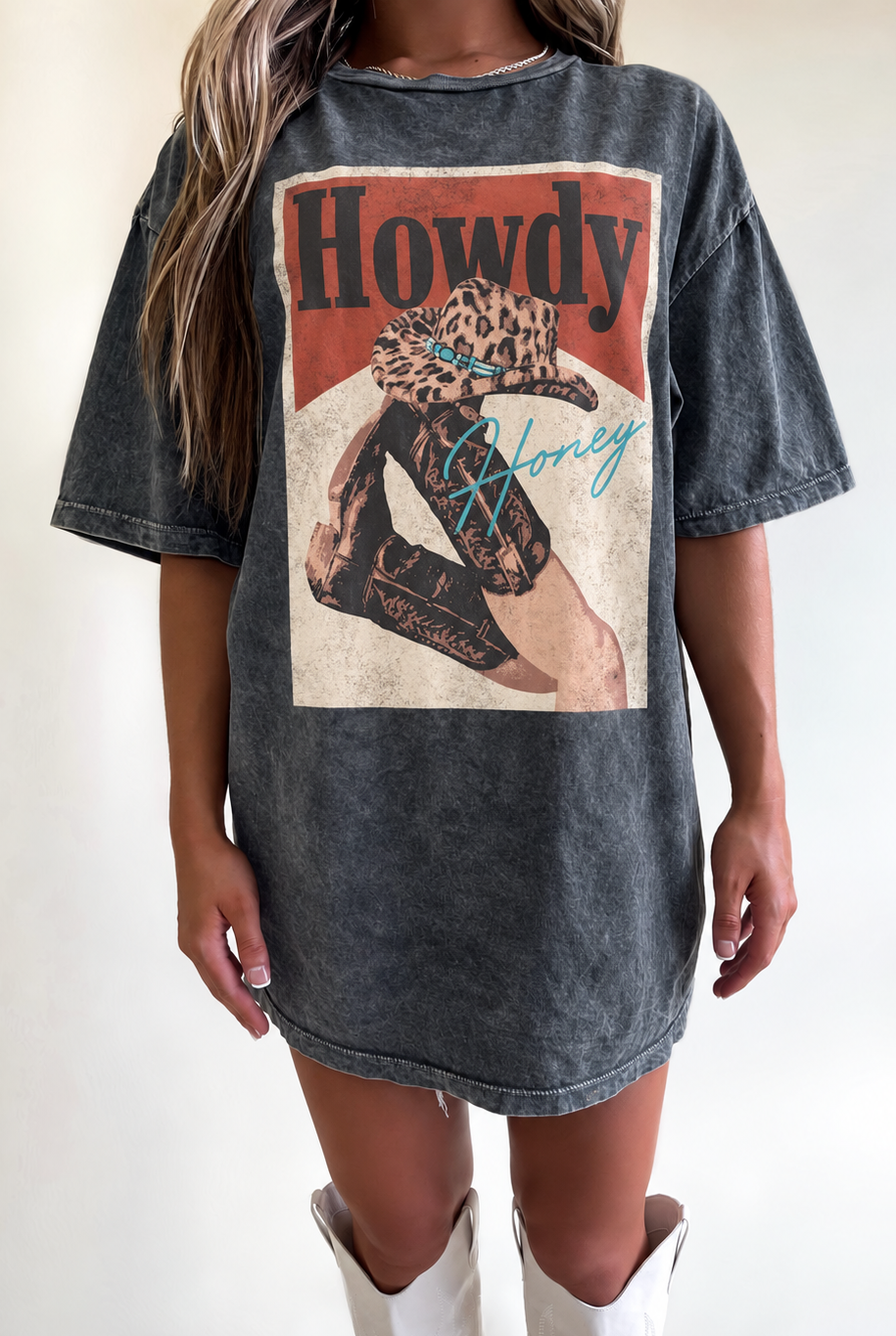Howdy Honey T-shirt (PRE-ORDER)